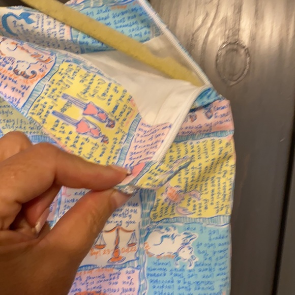 Lilly Pulitzer sz 4 skort “written in the stars” - Picture 6 of 10